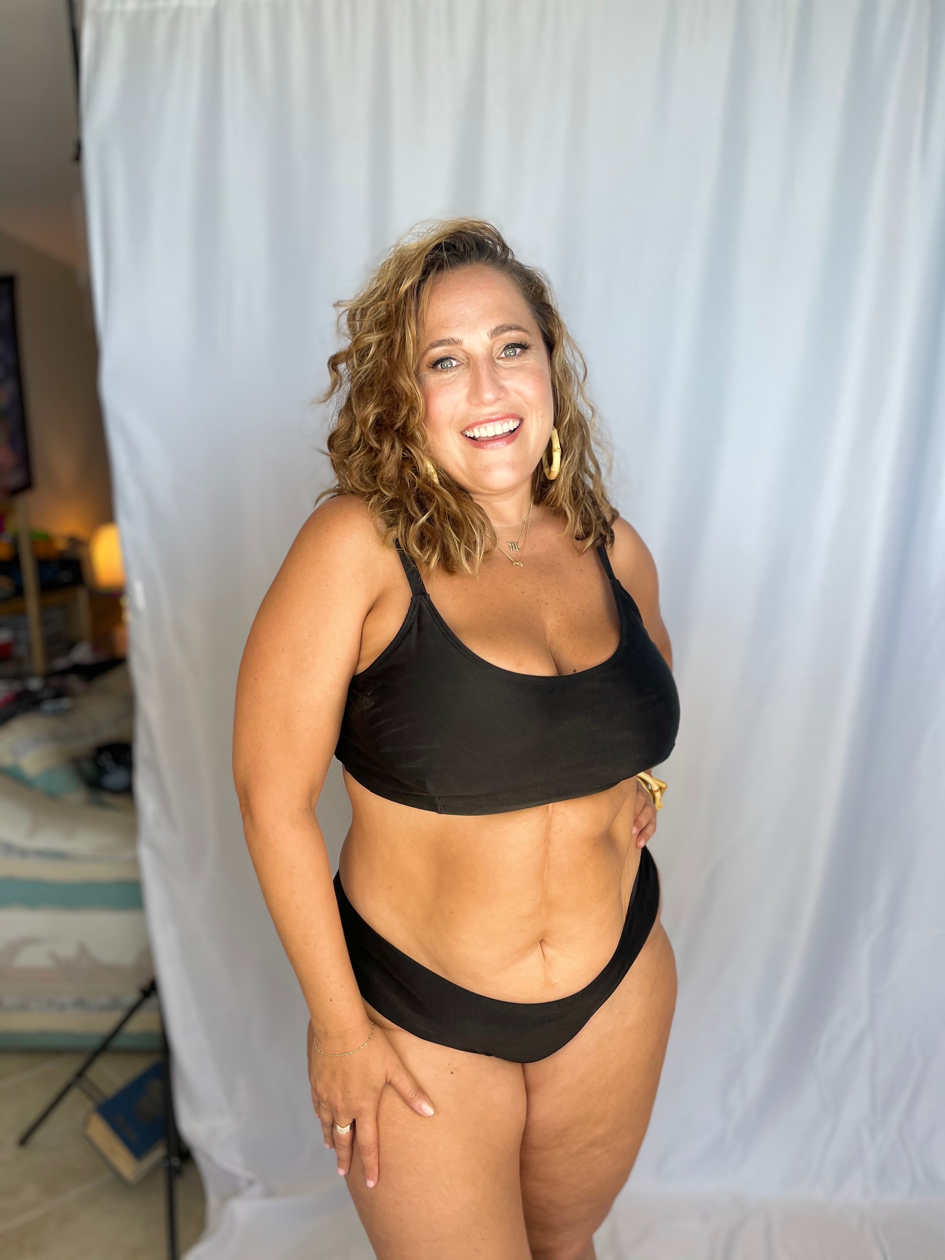Classic Black Scoop Bikini Top