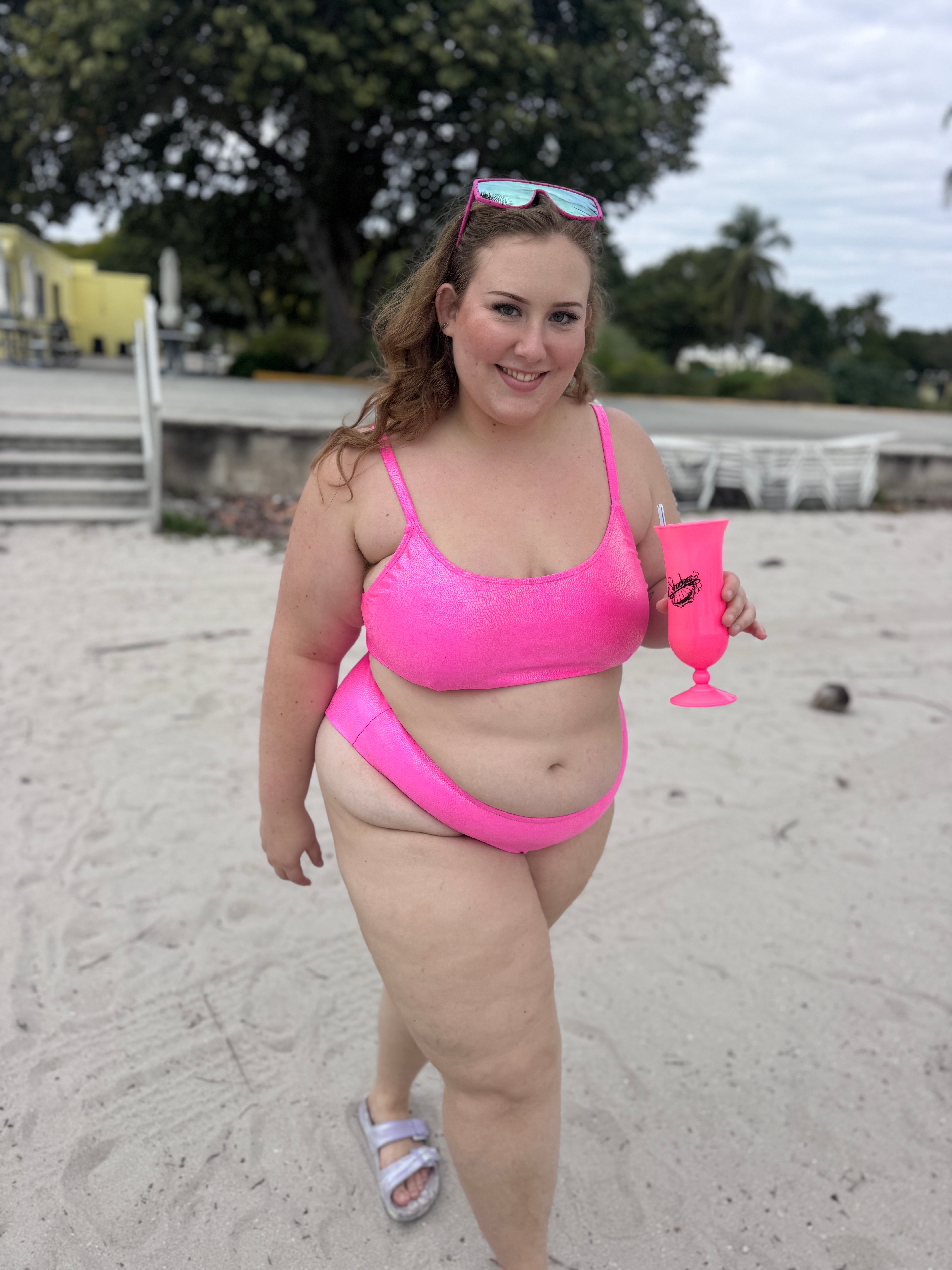 Pink Margarita French Cut Bottom